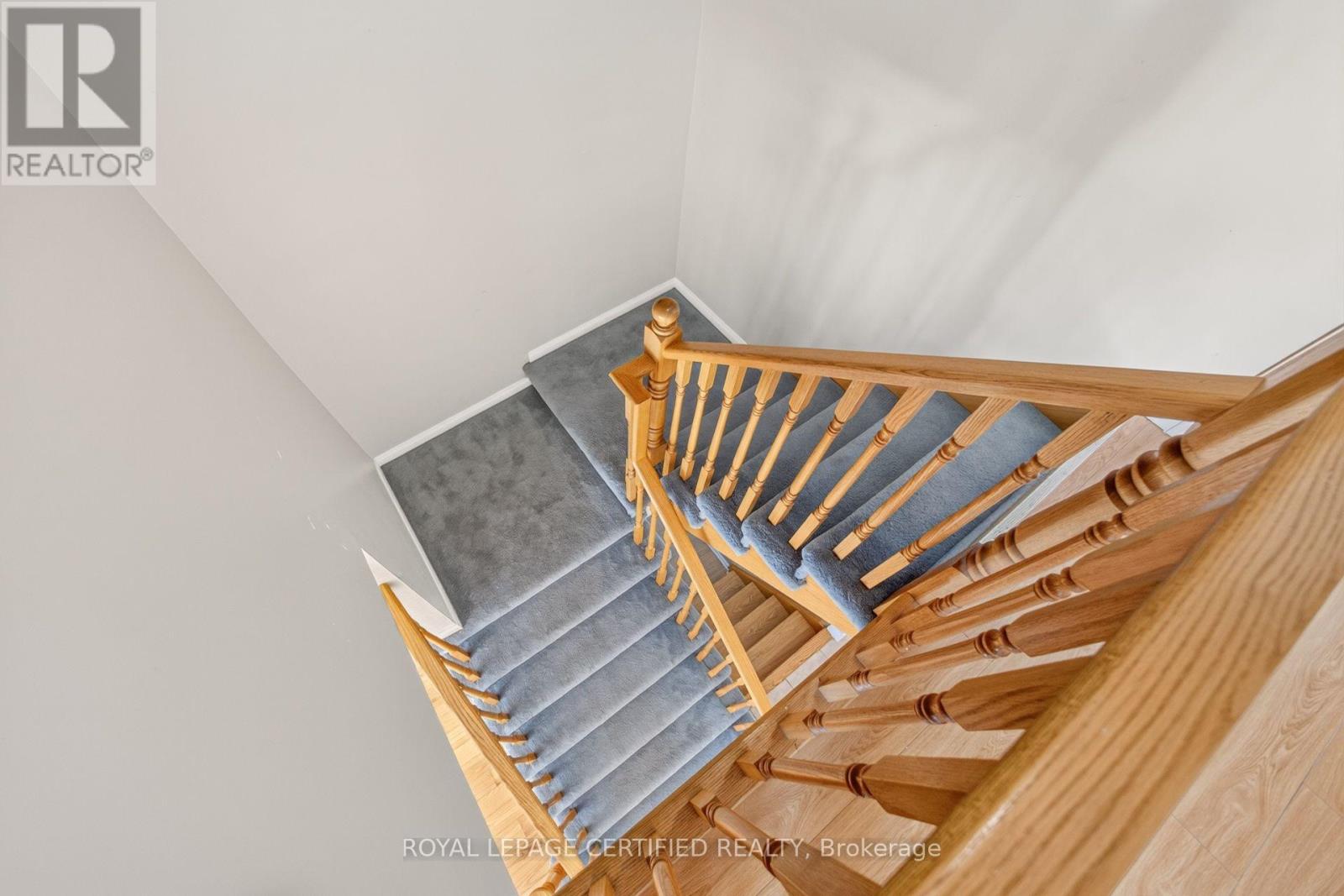 464 Collis Court Property Photo 21