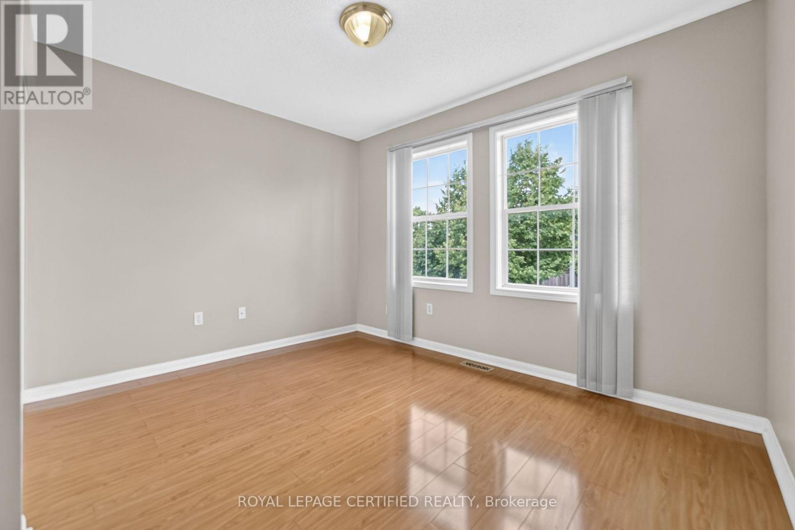 464 Collis Court Property Photo 25