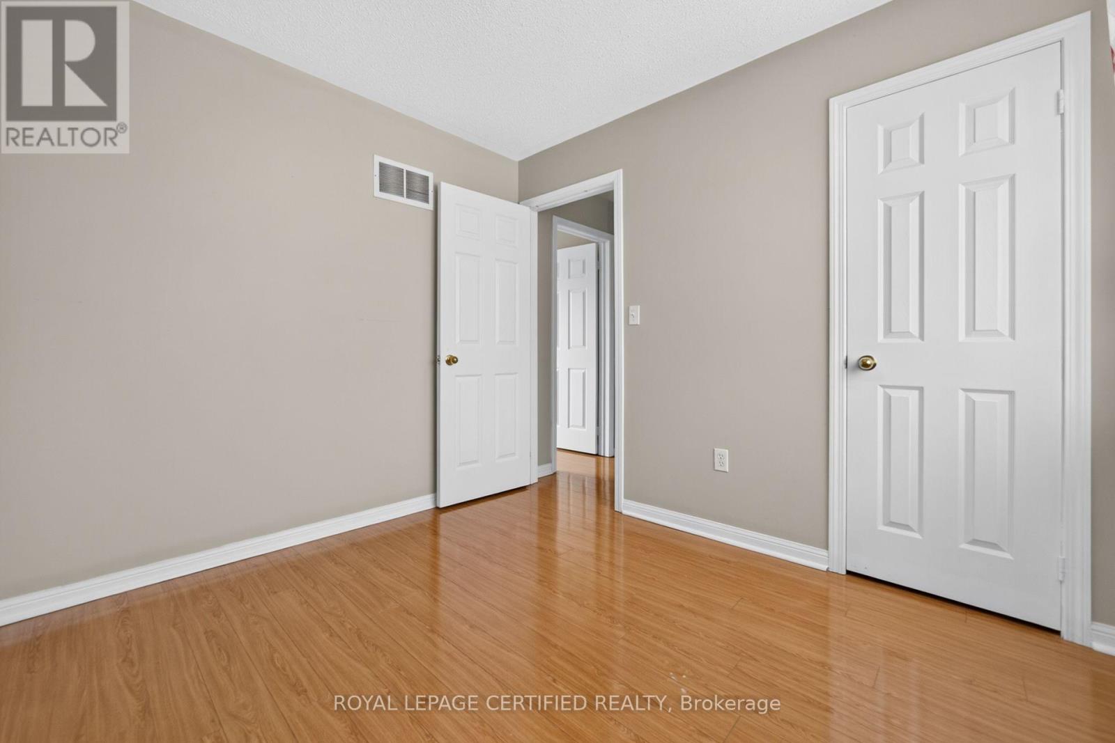 464 Collis Court Property Photo 30