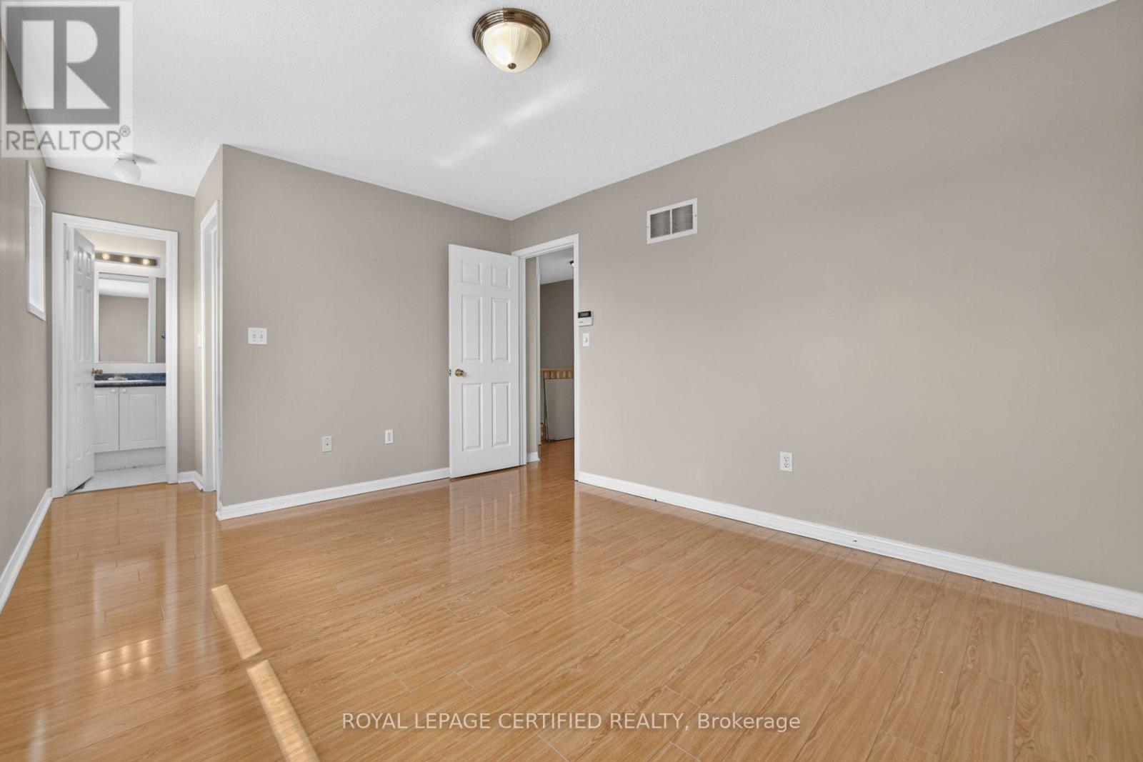464 Collis Court Property Photo 35