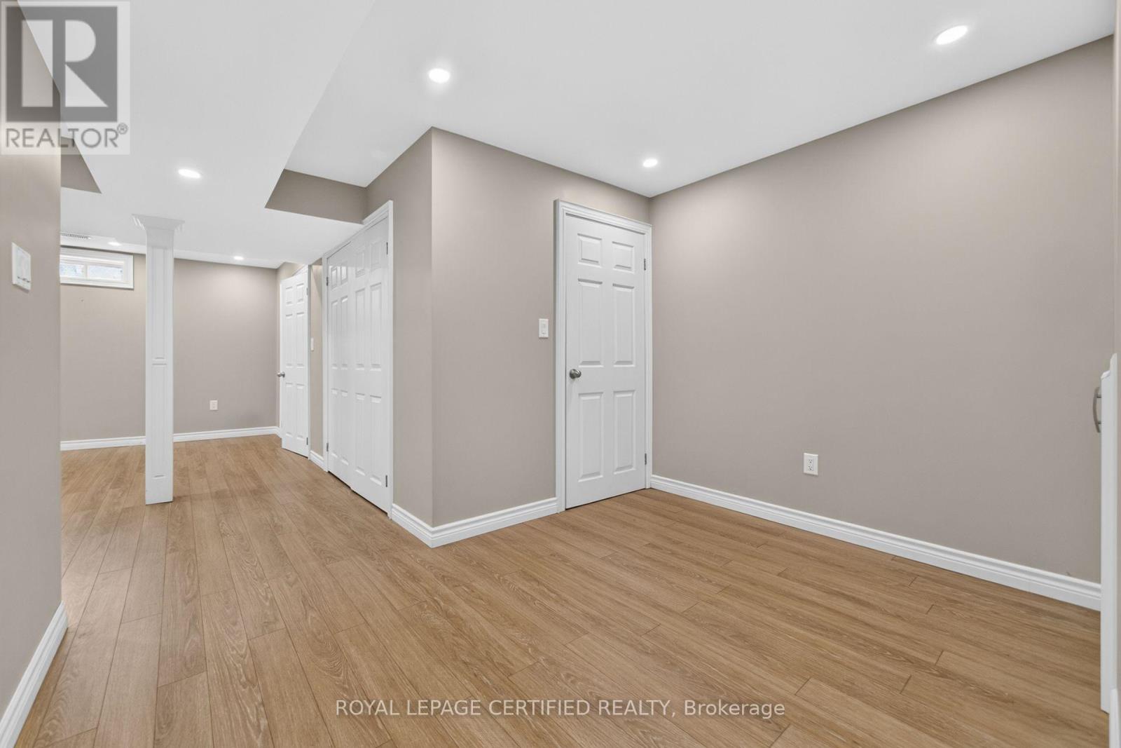 464 Collis Court Property Photo 38