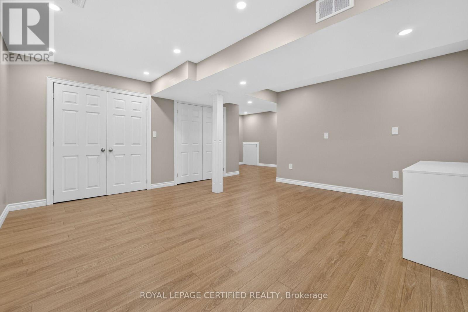 464 Collis Court Property Photo 42