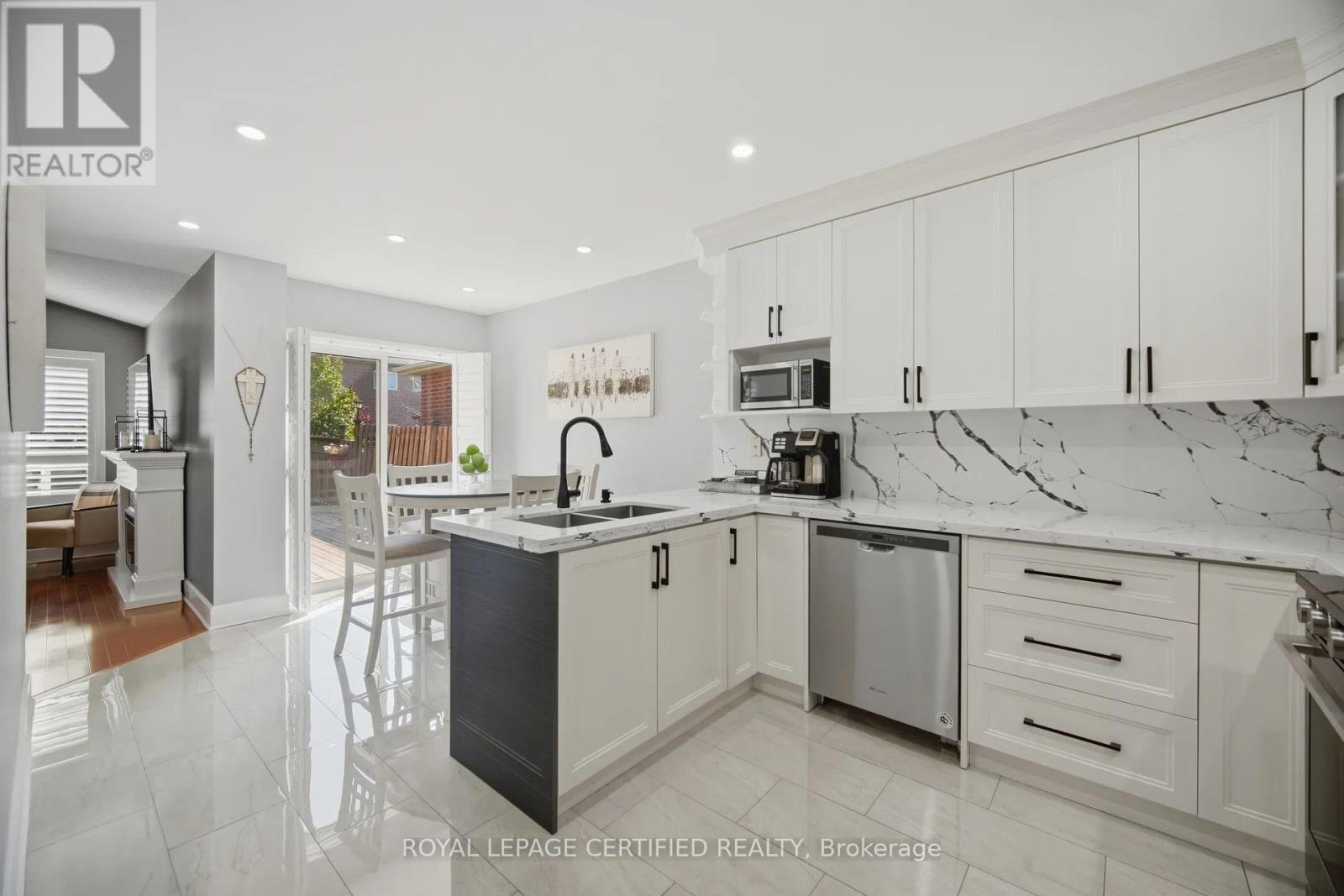 106 Ballantine Drive Property Photo 10