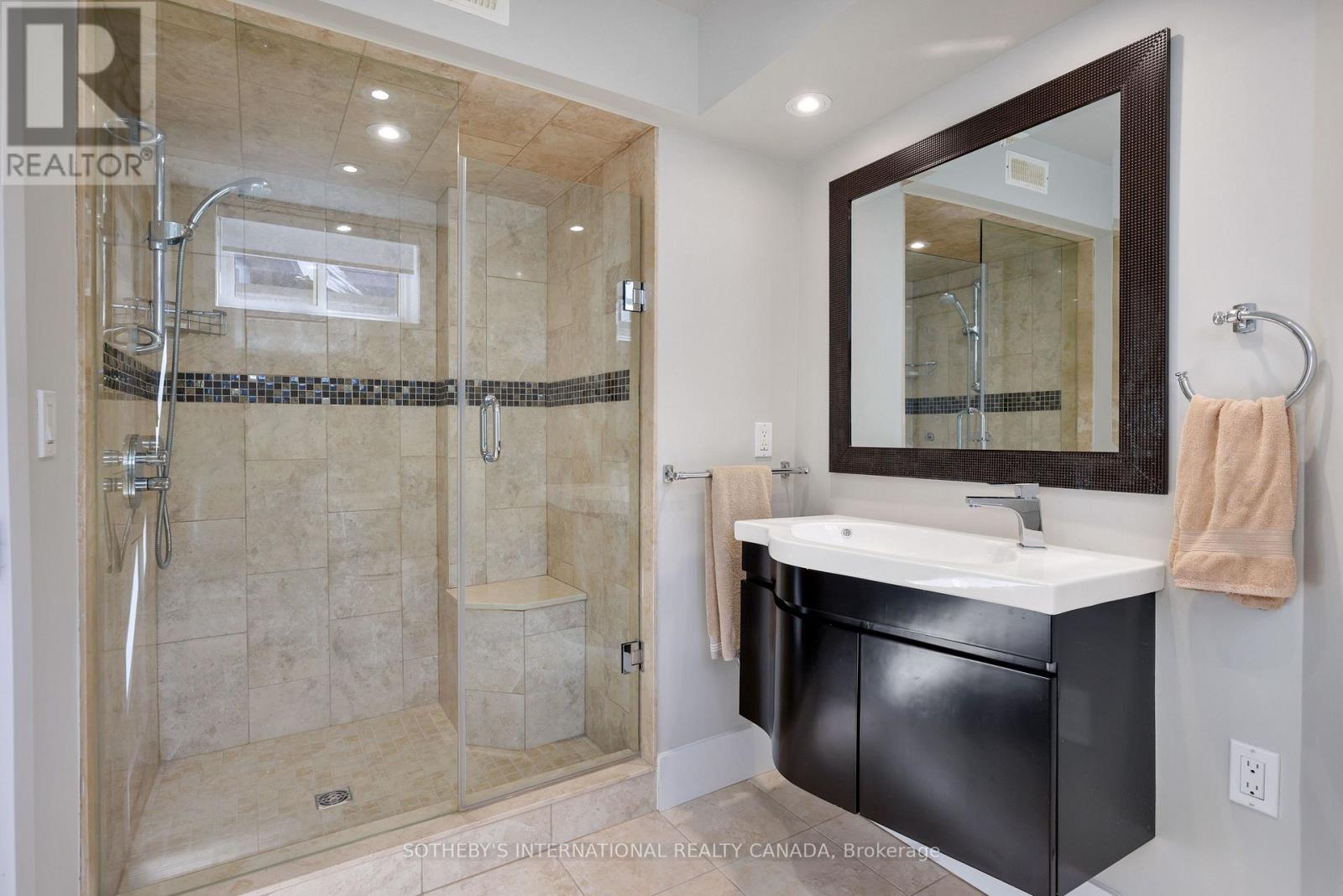 1816 Paddock Crescent Property Photo 45