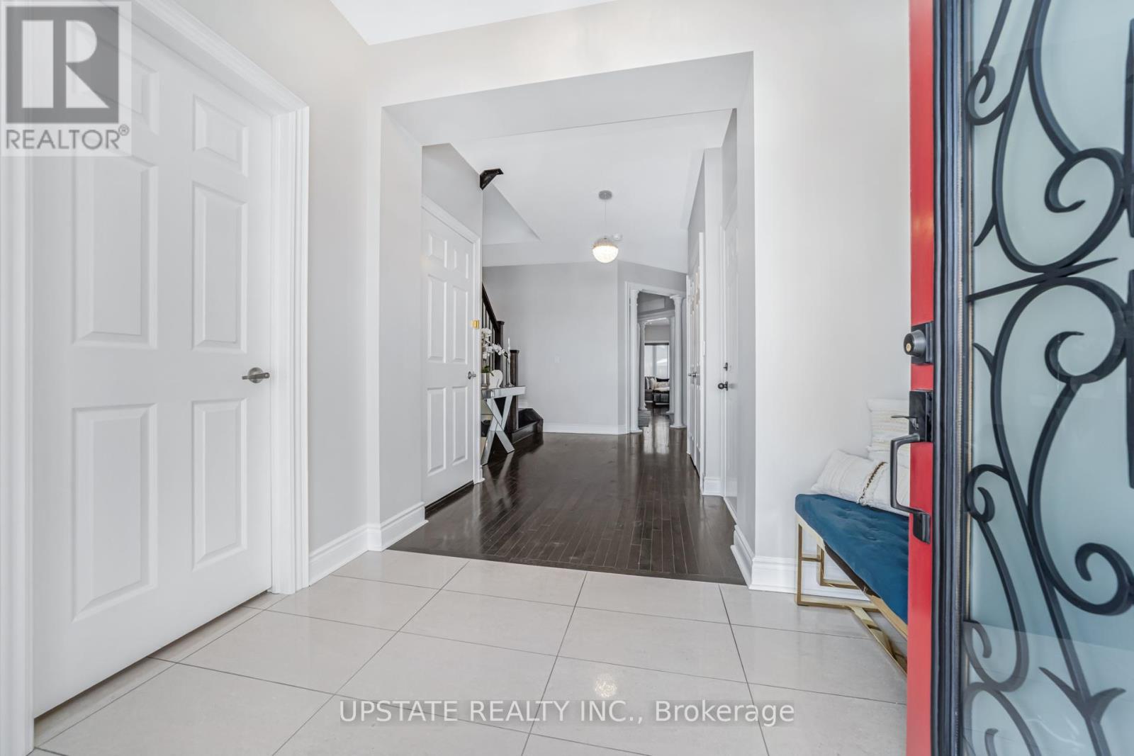5 Dillon Drive Property Photo 3
