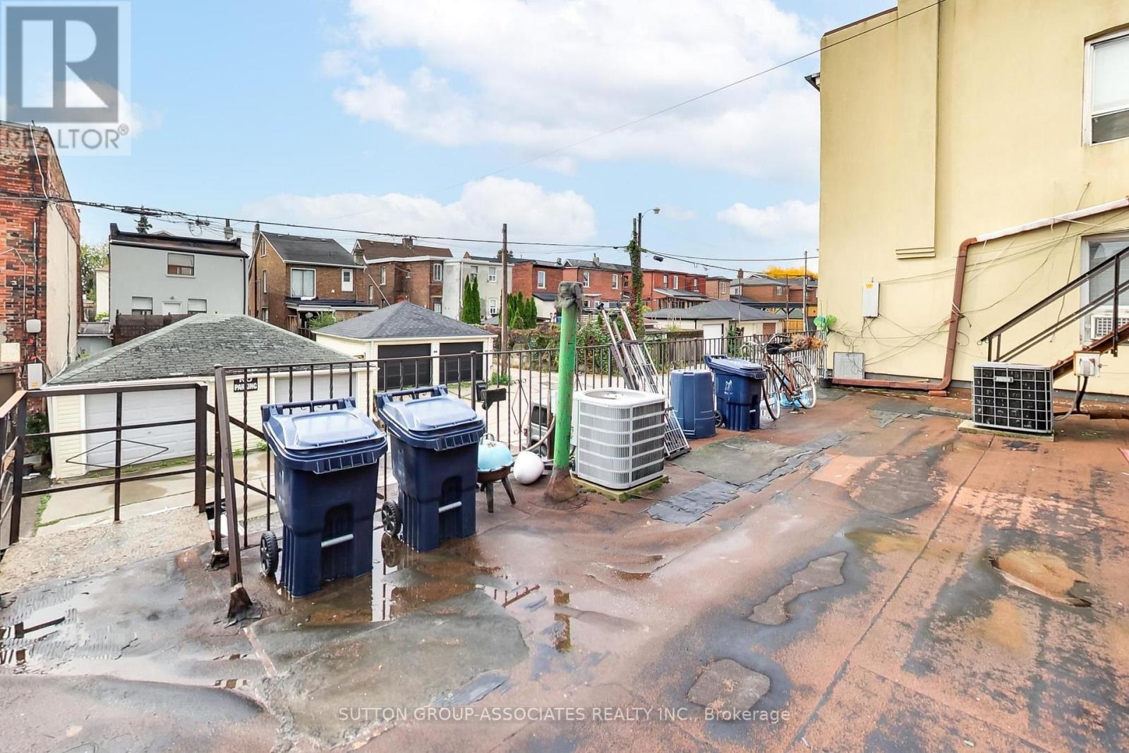 1181-1183 St Clair Avenue W Property Photo 4