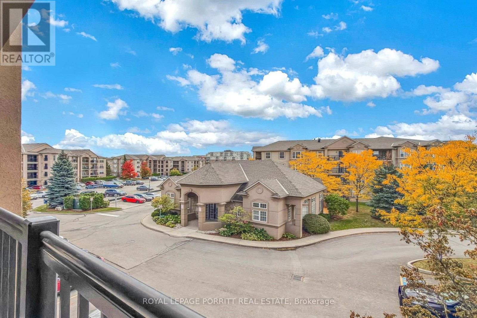 302 - 2085 Appleby Line Property Photo 25