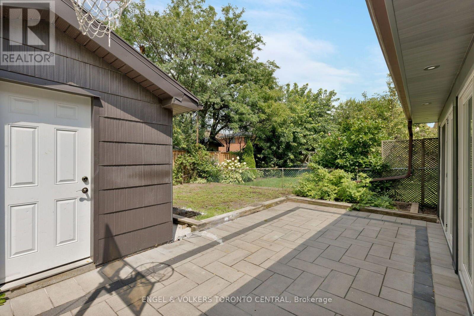 769 Annamore Road Property Photo 38