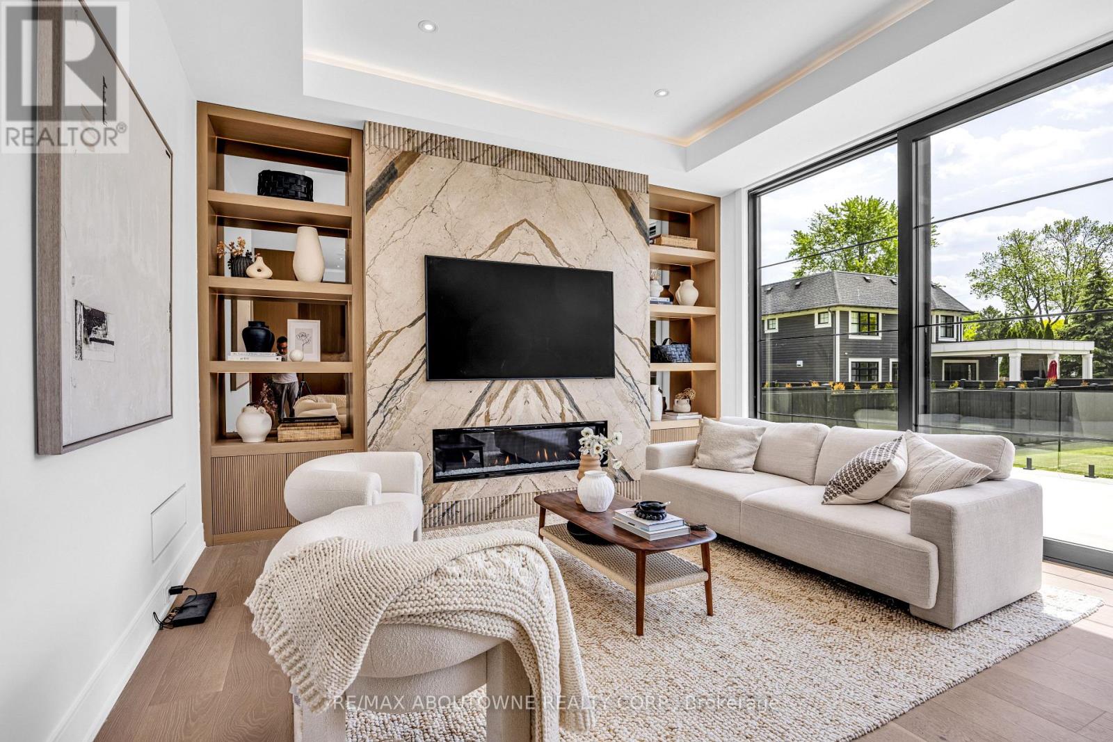 152 Third Line Property Photo 16