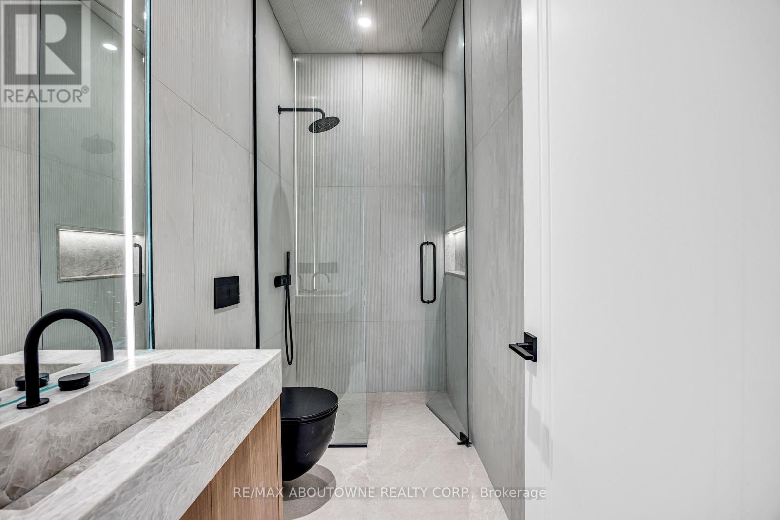 152 Third Line Property Photo 31