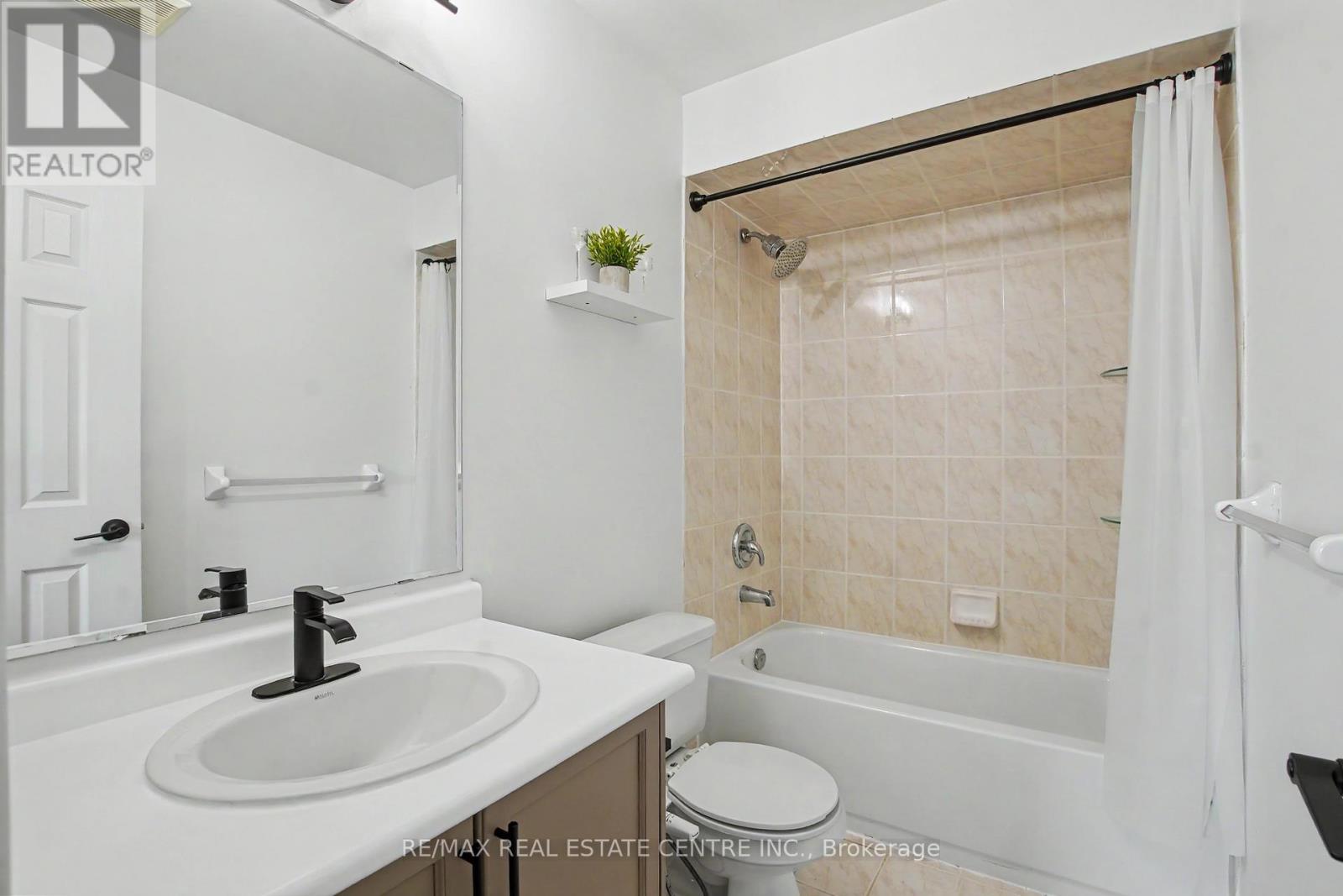 94 Timbertop Crescent Property Photo 19