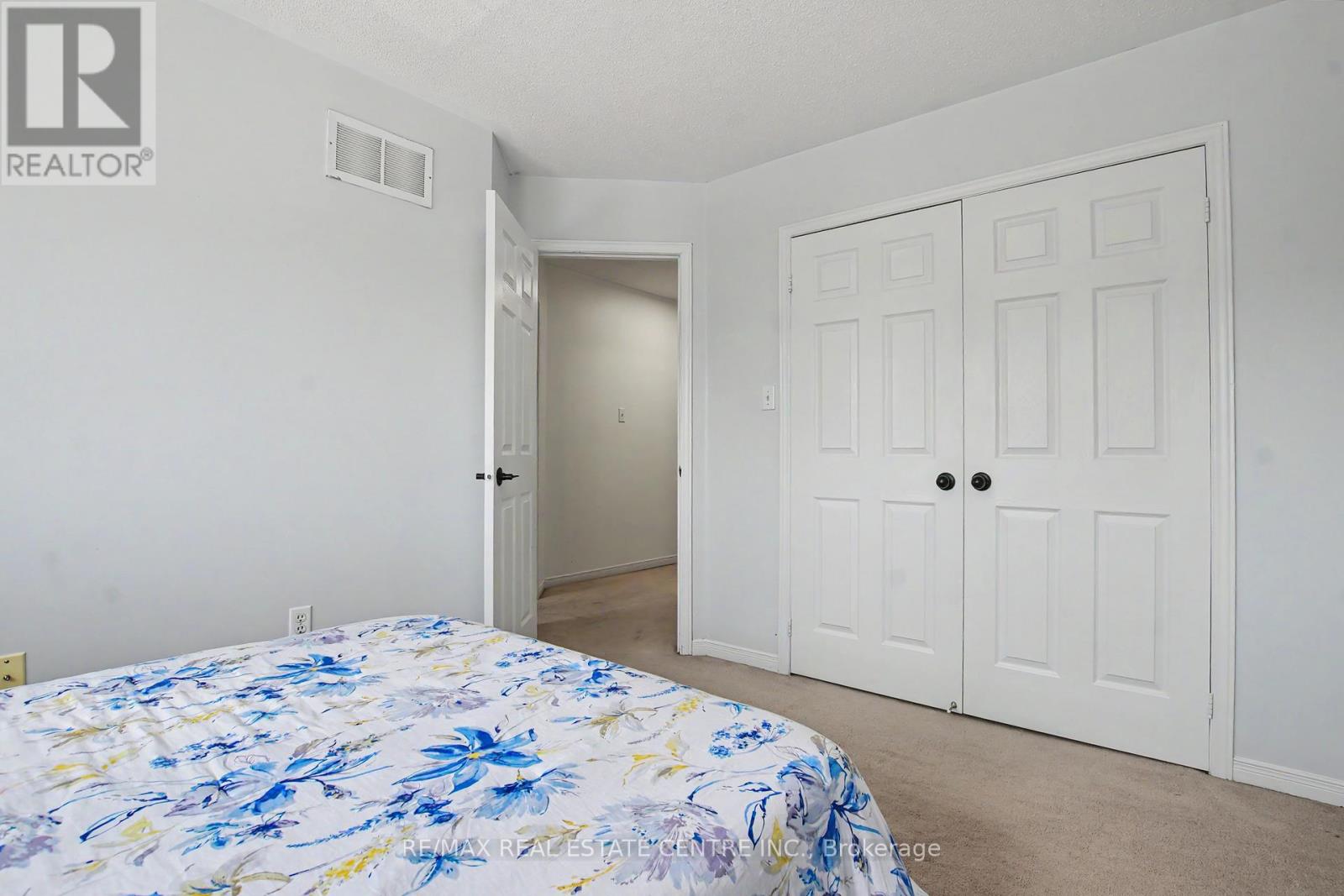 94 Timbertop Crescent Property Photo 26