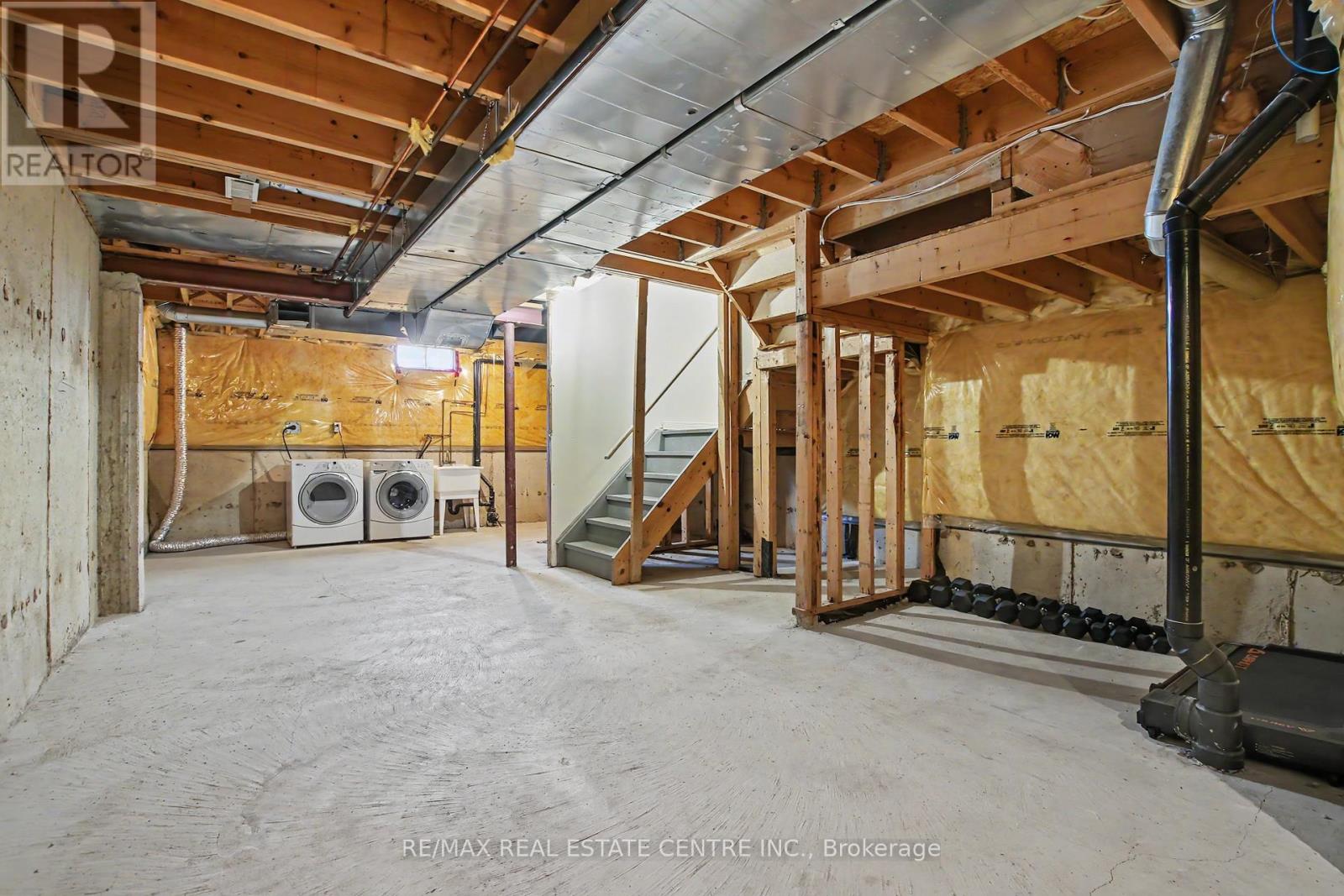 94 Timbertop Crescent Property Photo 29