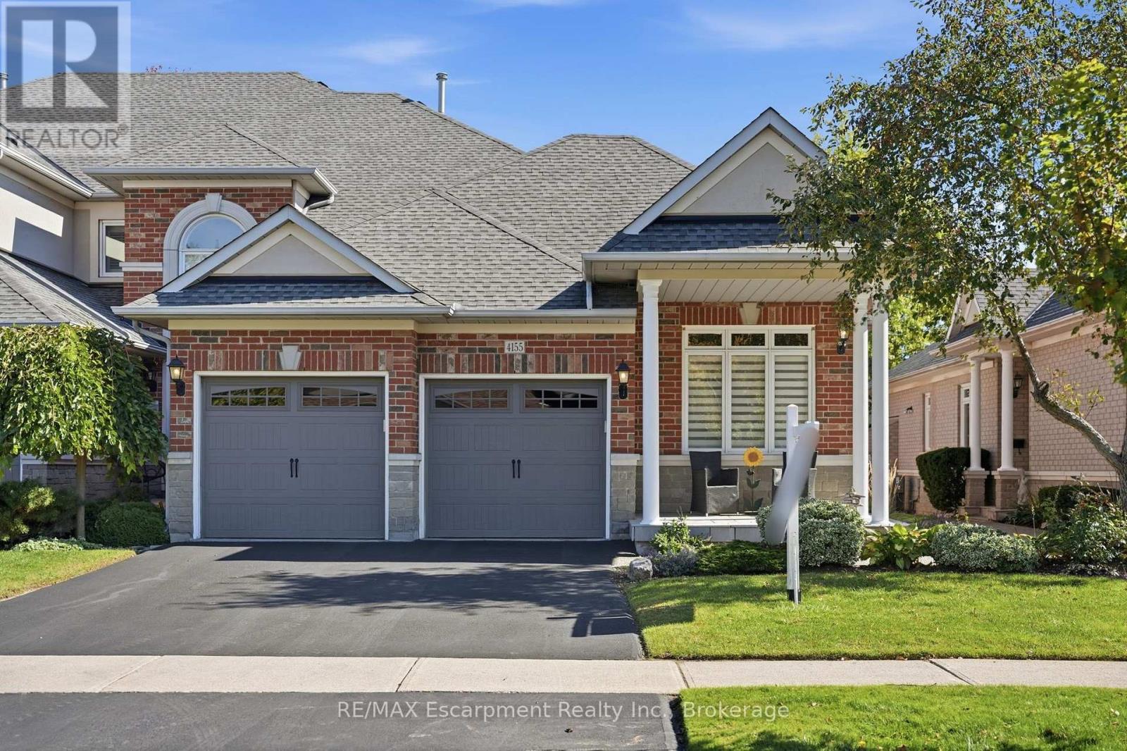 4155 Stonebridge Crescent Property Photo 1
