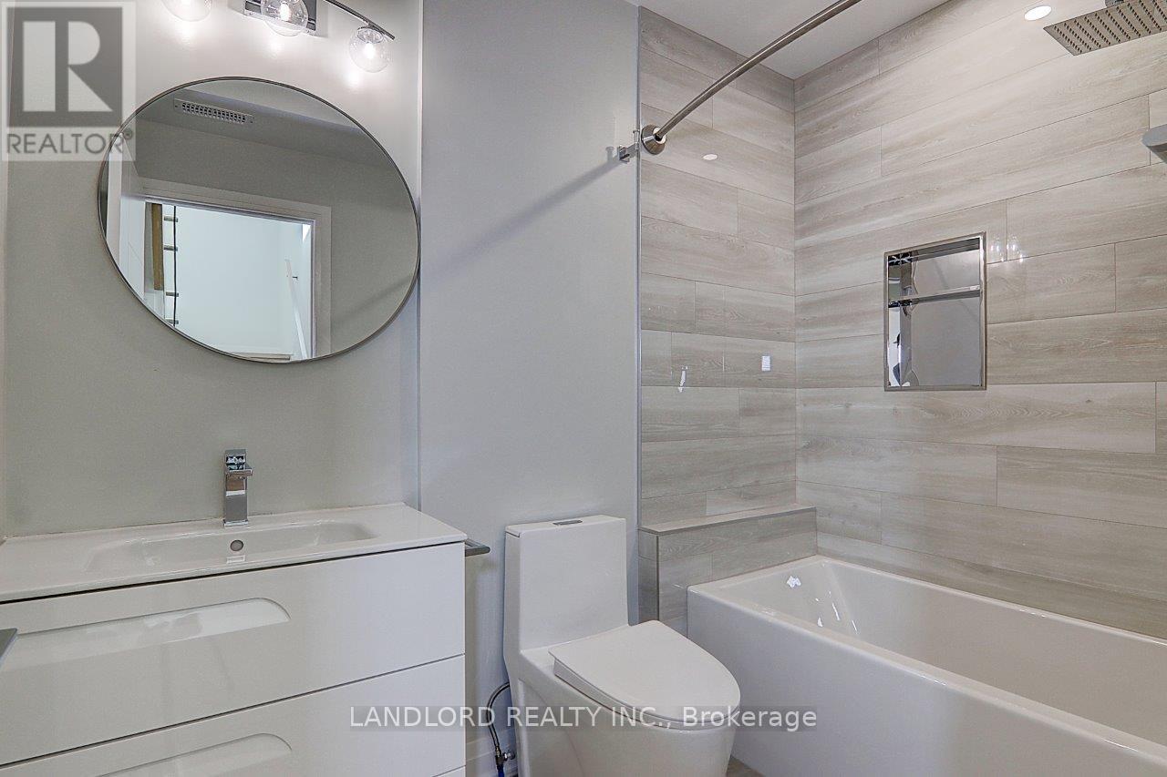 Upper - 115 Livingstone Avenue Property Photo 23