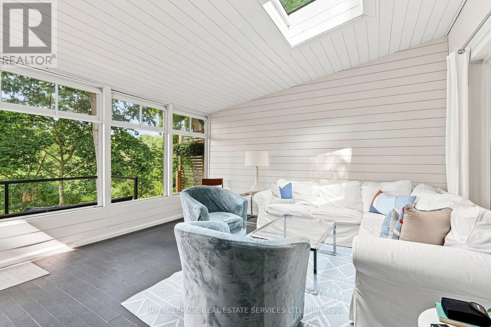 372 Trafalgar Road Property Photo 22