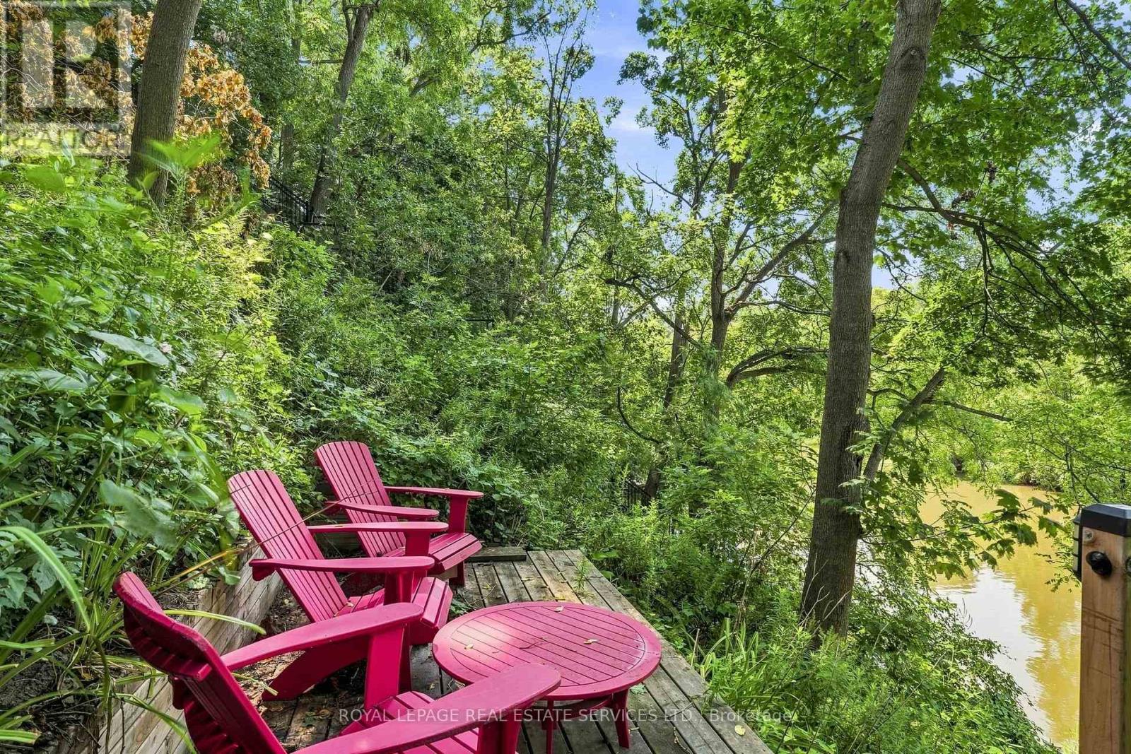 372 Trafalgar Road Property Photo 29