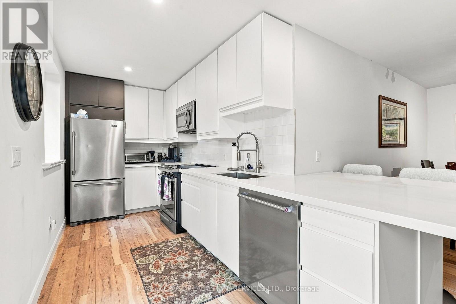 372 Trafalgar Road Property Photo 45