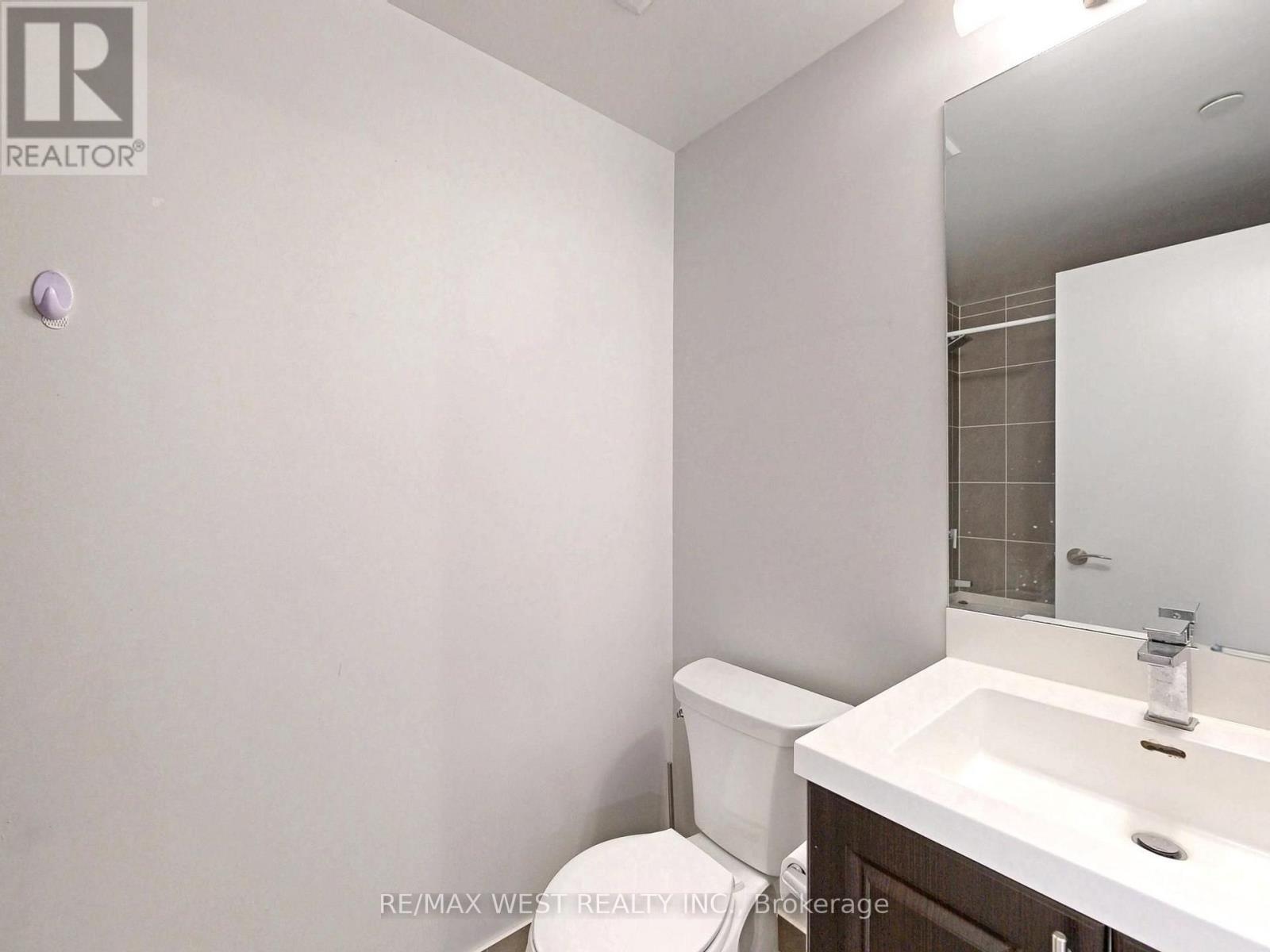 608 - 3091 Dufferin Street Property Photo 30