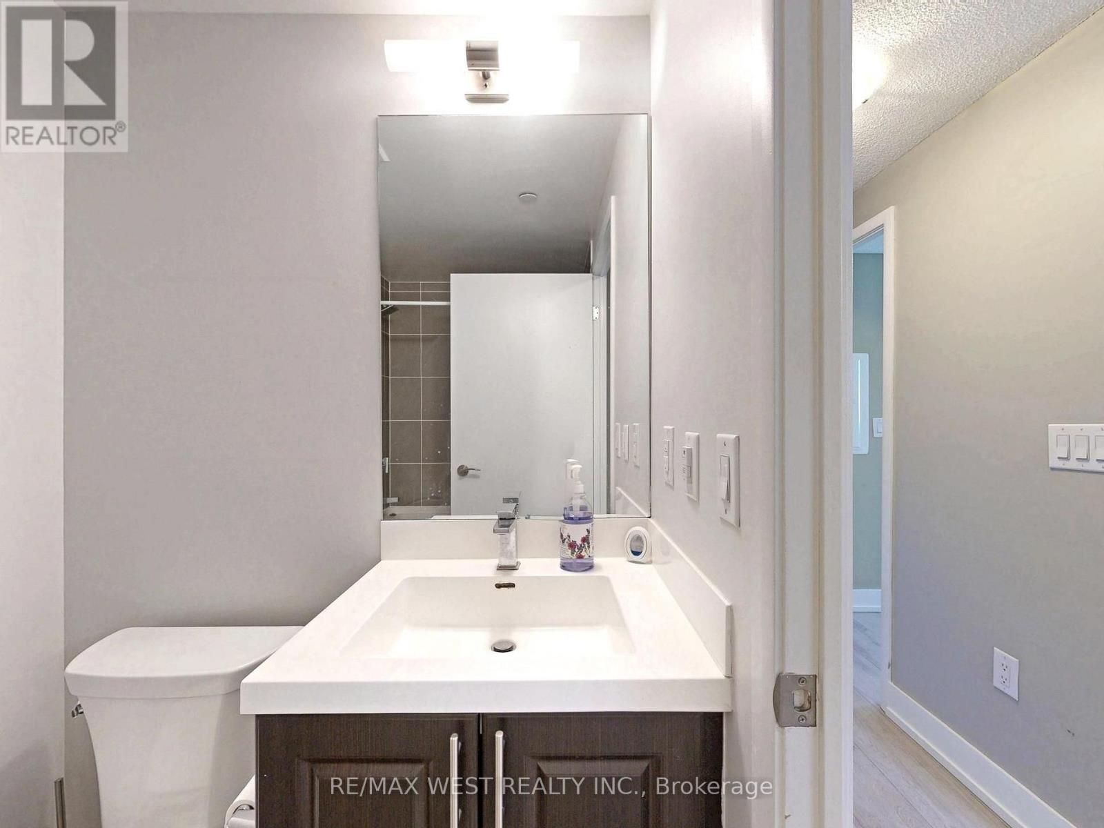 608 - 3091 Dufferin Street Property Photo 31