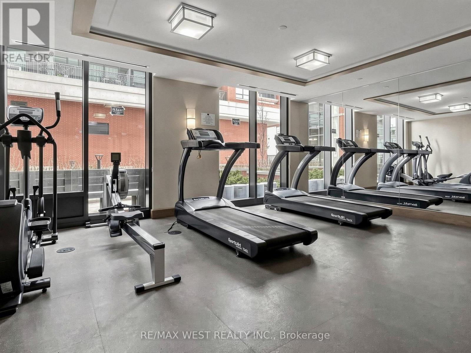 608 - 3091 Dufferin Street Property Photo 36