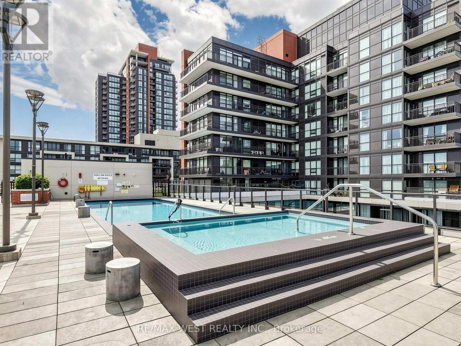 608 - 3091 Dufferin Street Property Photo 44