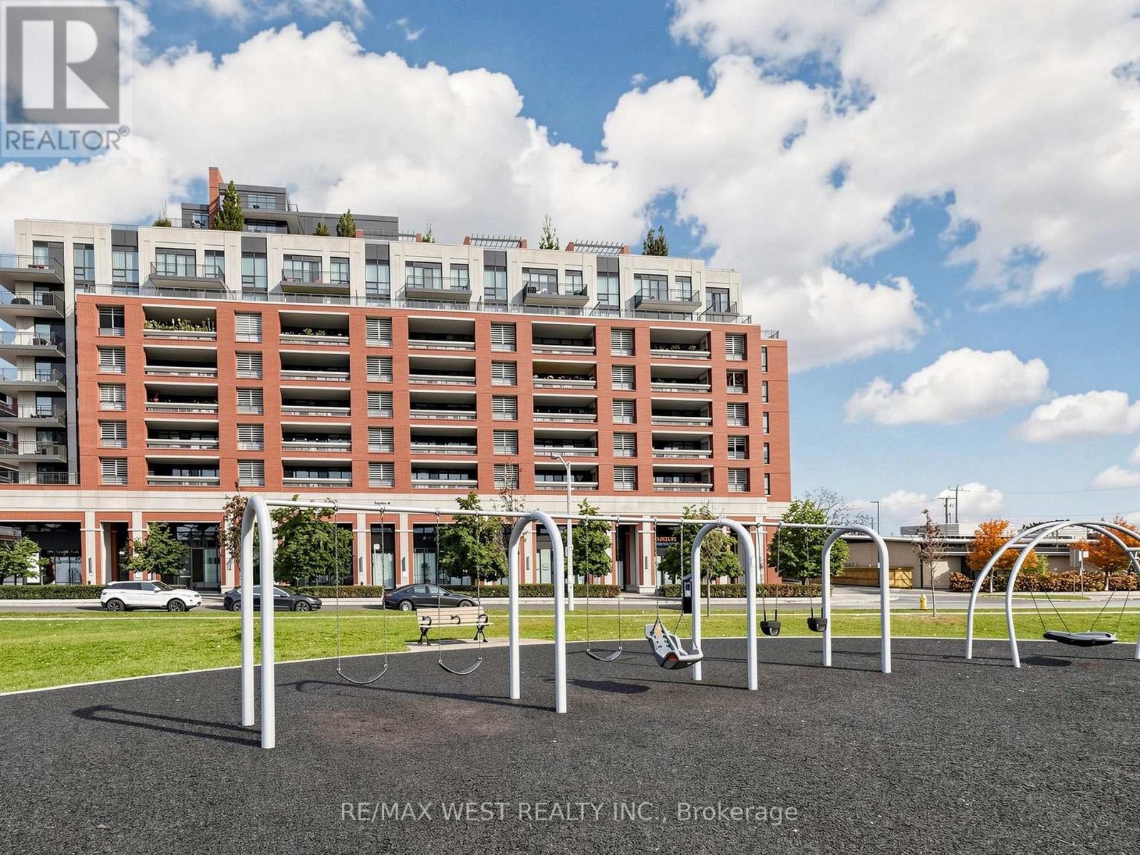 608 - 3091 Dufferin Street Property Photo 46