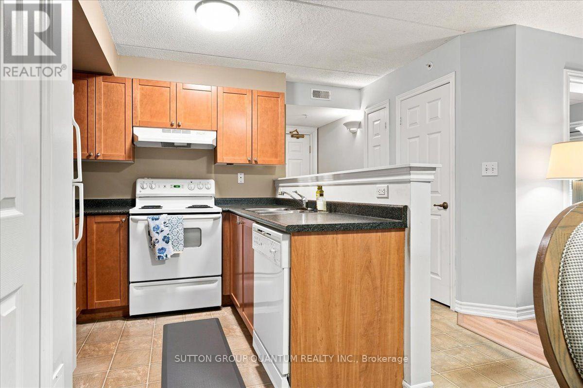 104 - 2035 Appleby Line Property Photo 10