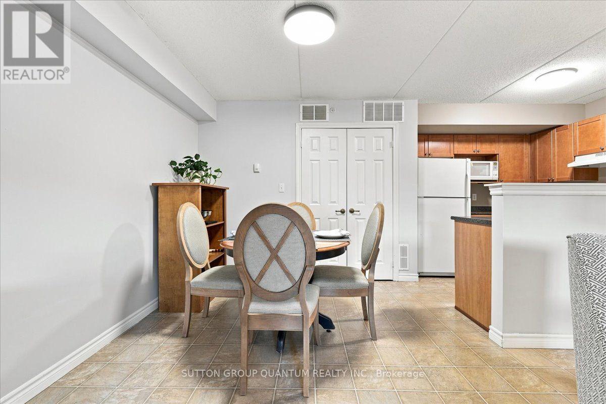 104 - 2035 Appleby Line Property Photo 15