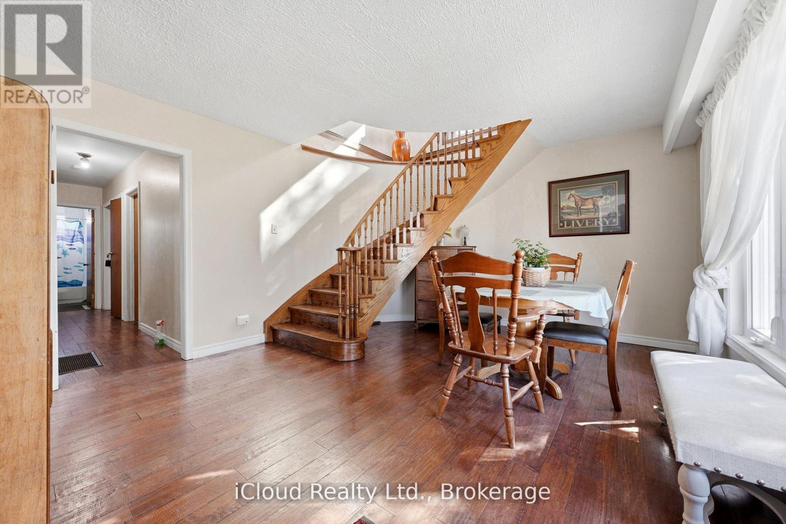 29 Langstone Crescent Property Photo 9