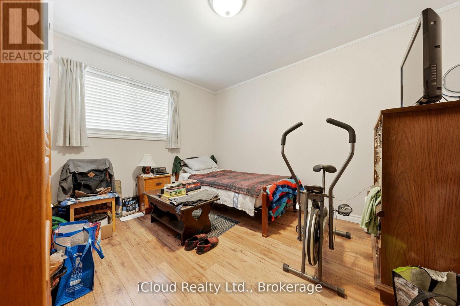29 Langstone Crescent Property Photo 16