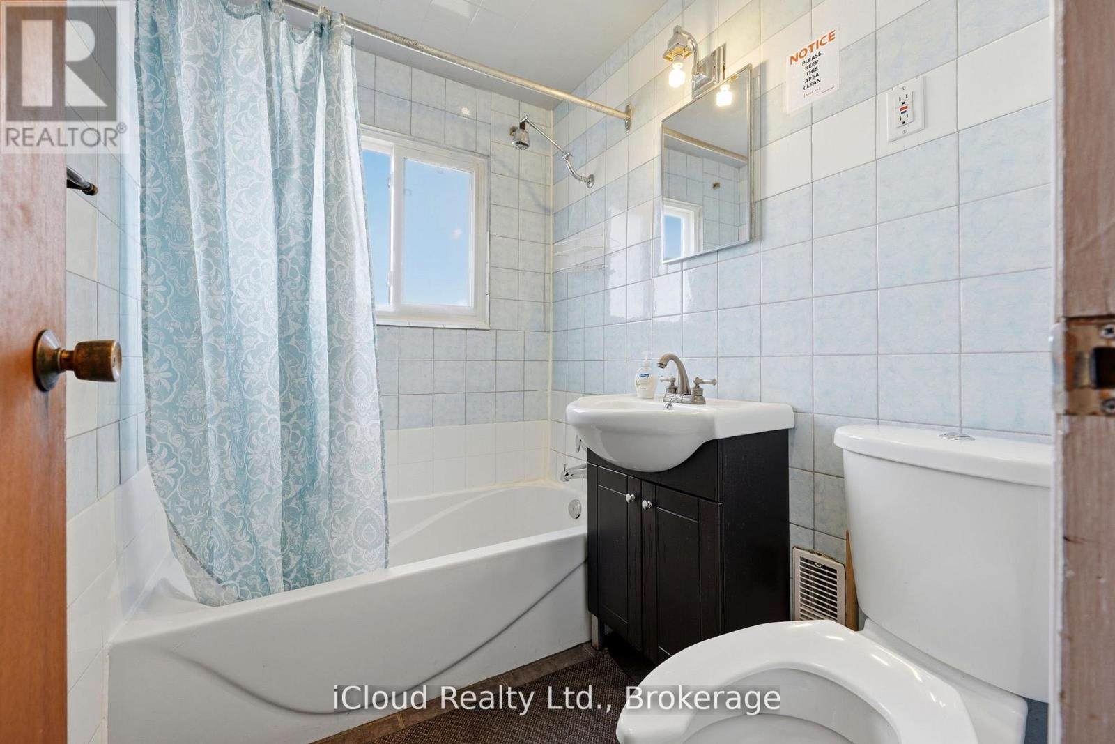 29 Langstone Crescent Property Photo 30