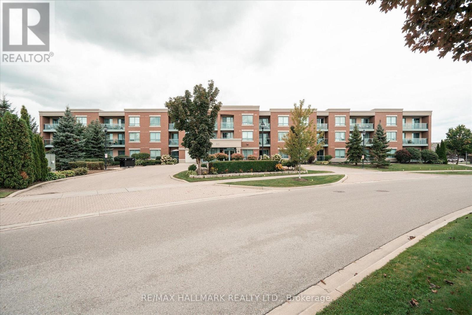 316 - 60 VIA ROSEDALE Property Photo 1