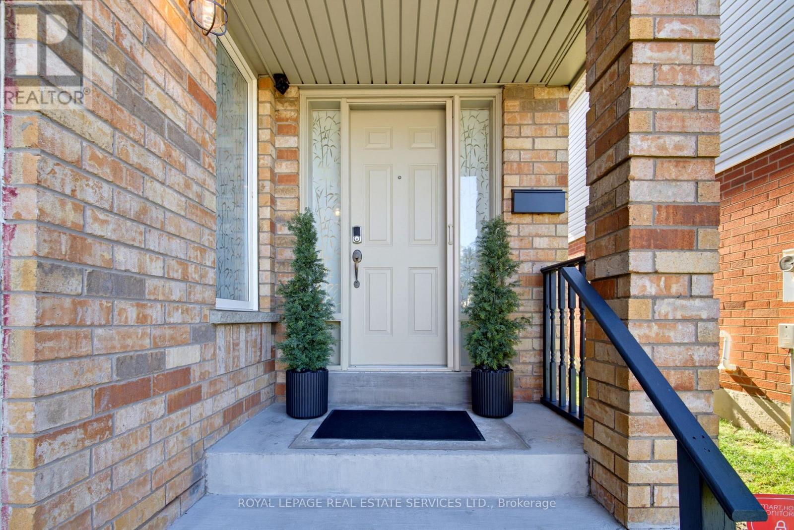 5582 Kimmeridge Gate Property Photo 4