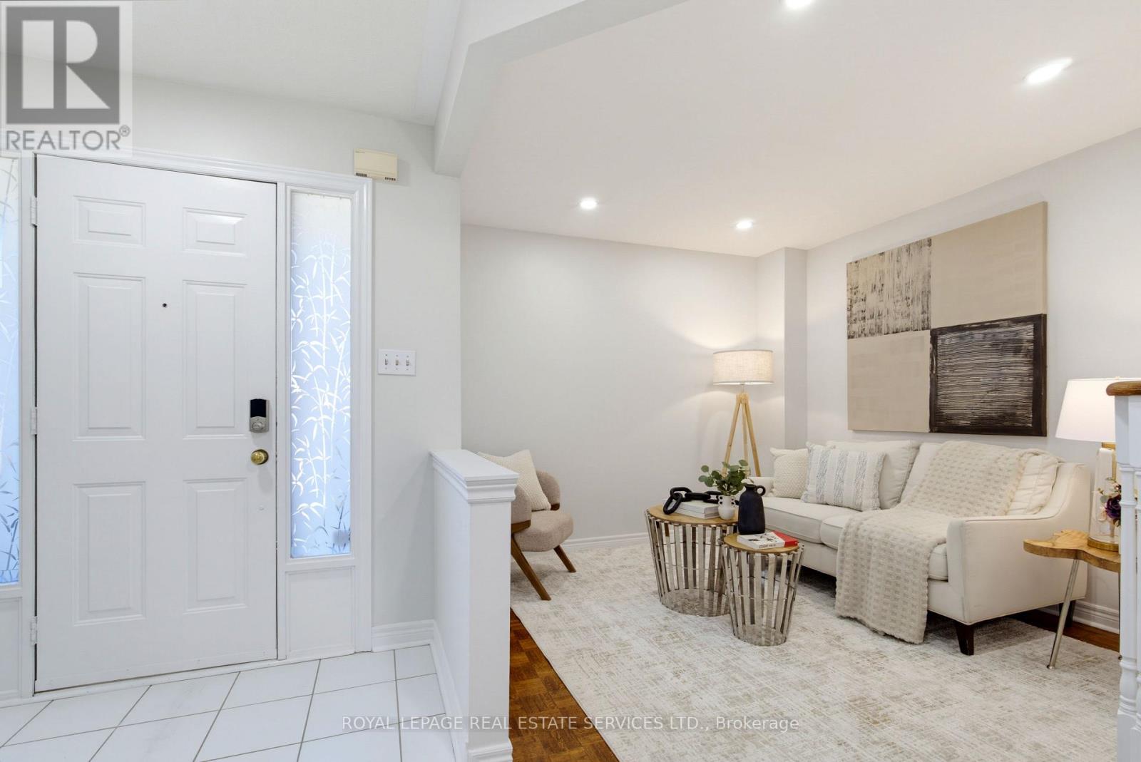 5582 Kimmeridge Gate Property Photo 5