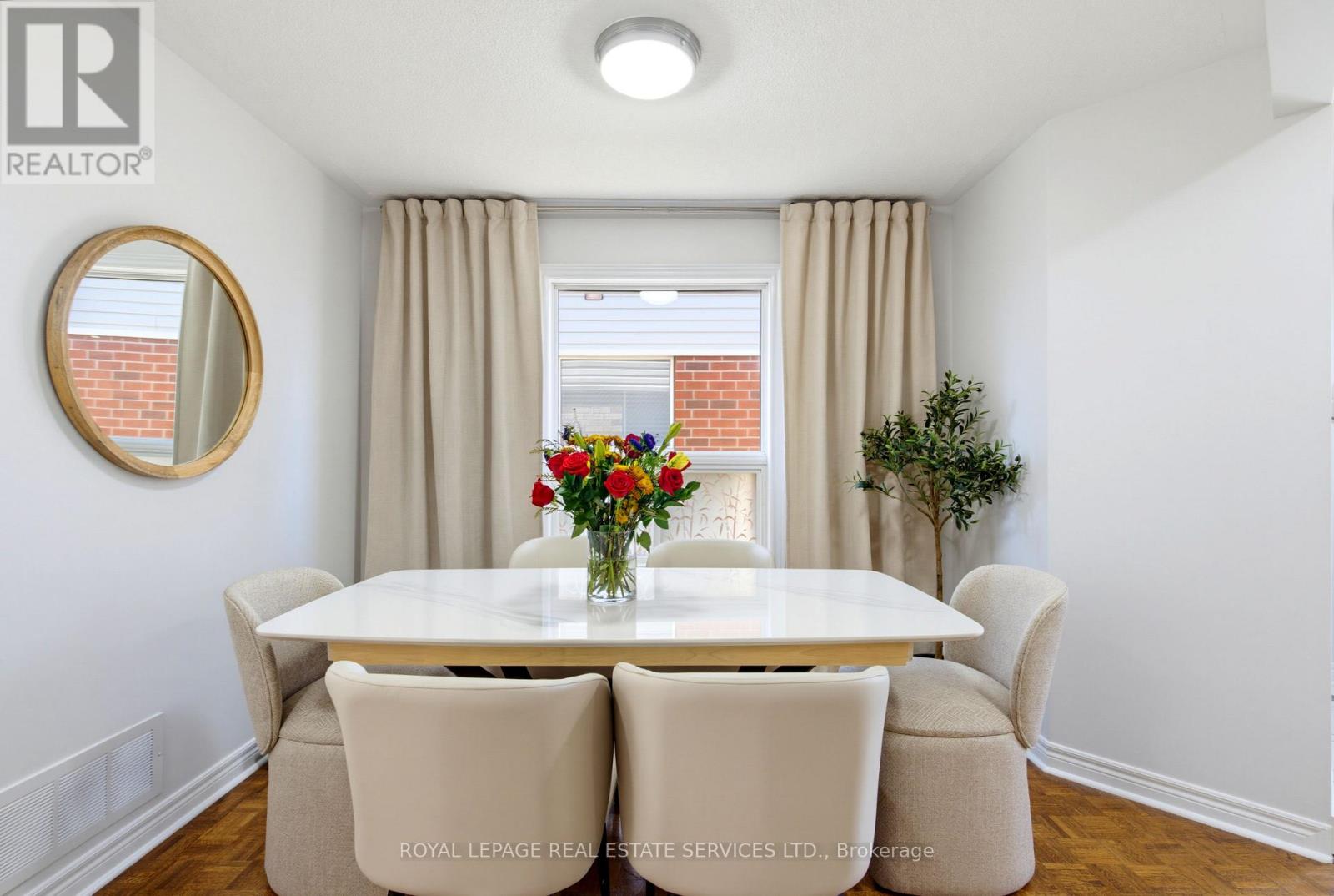 5582 Kimmeridge Gate Property Photo 18
