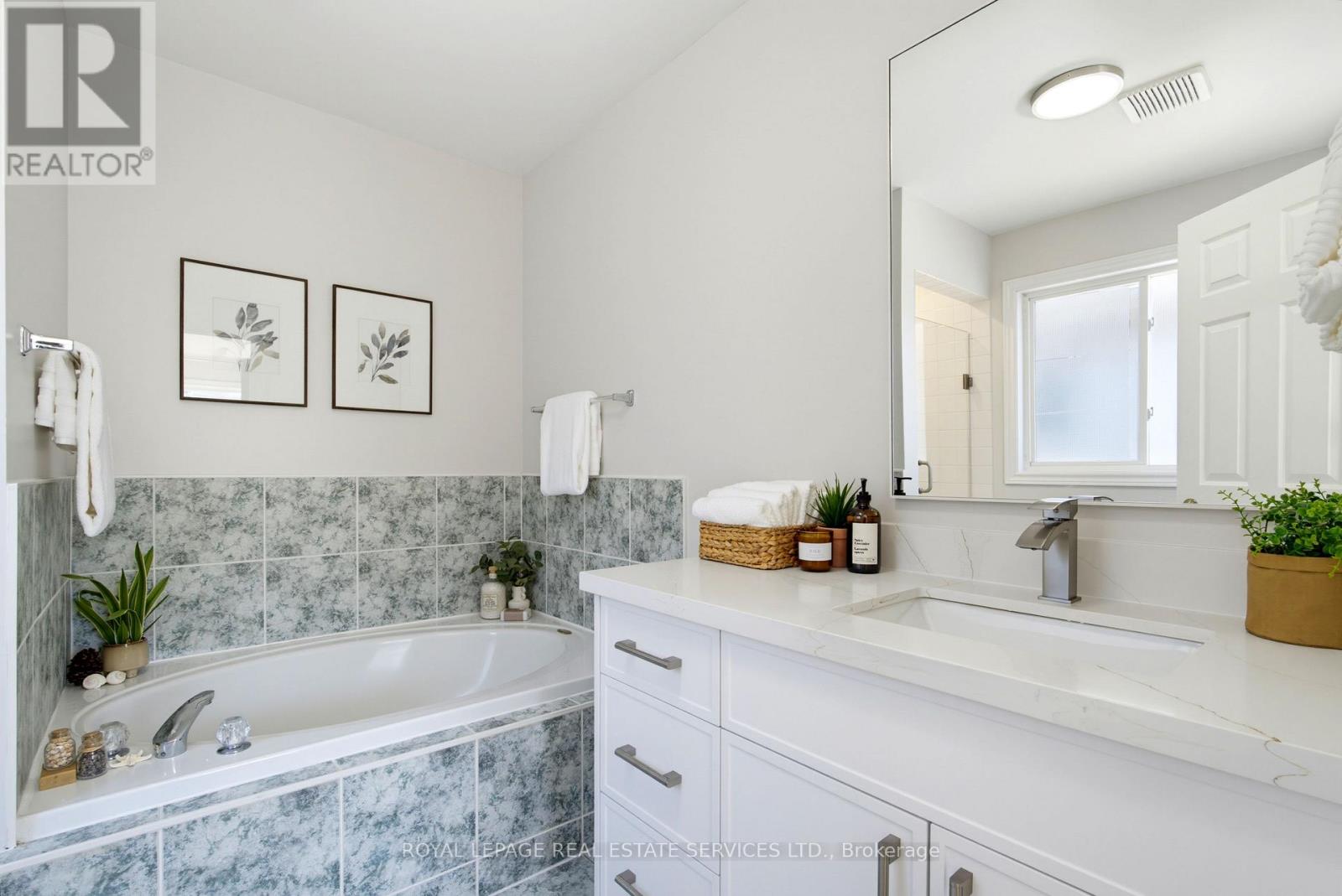 5582 Kimmeridge Gate Property Photo 25