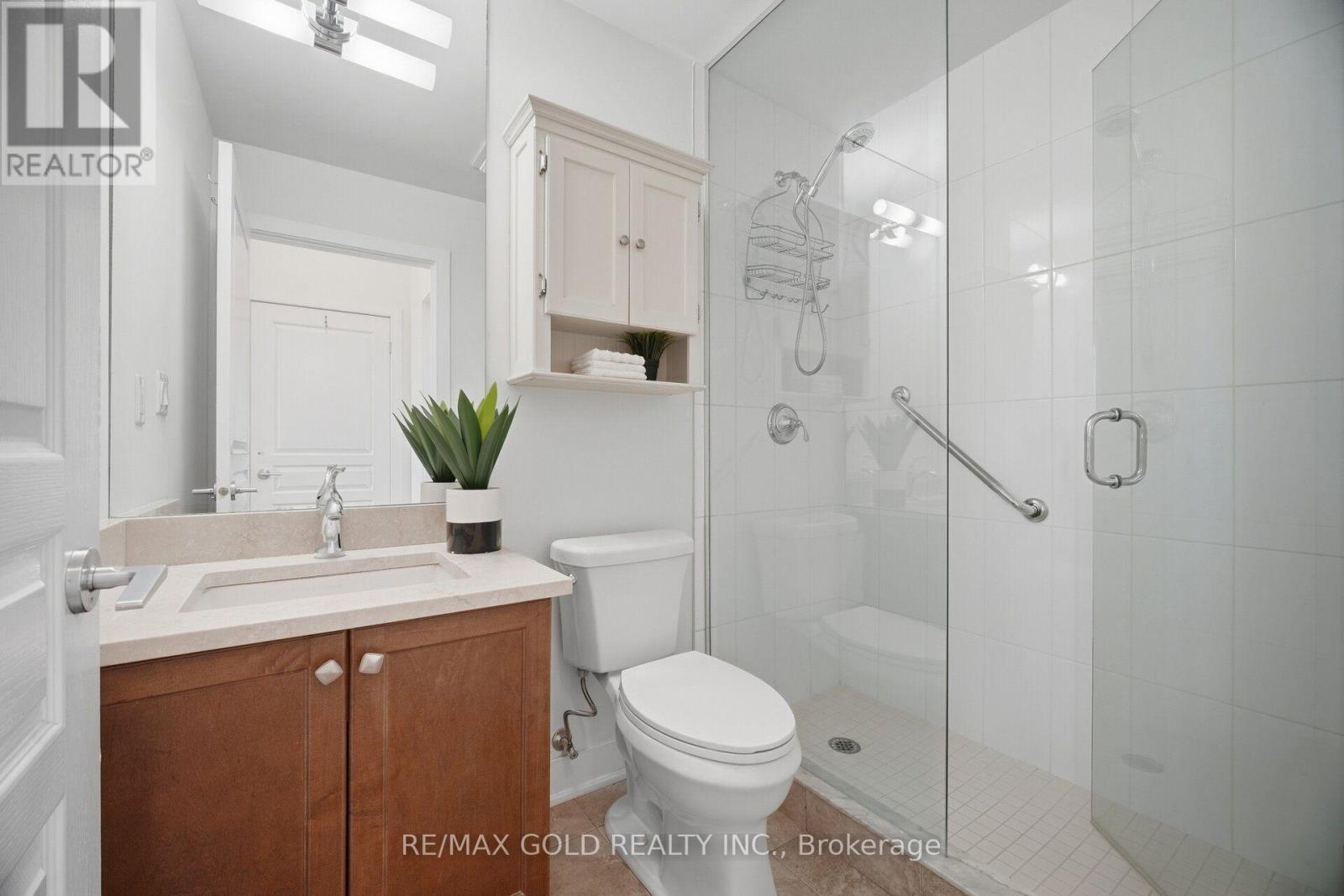 324 - 128 Garden Drive Property Photo 15