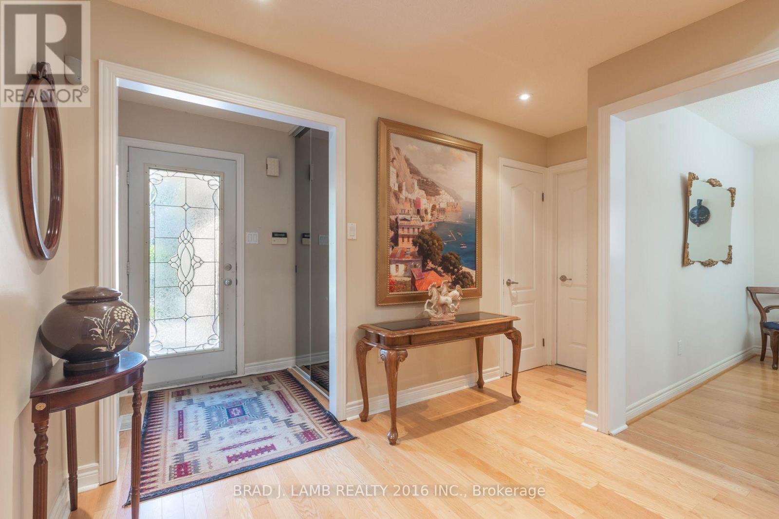 8 Burnley Place Property Photo 10
