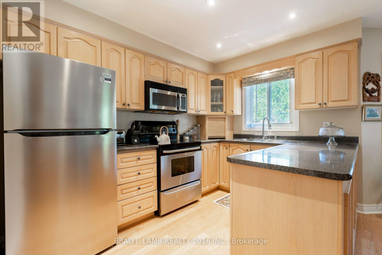 8 Burnley Place Property Photo 14