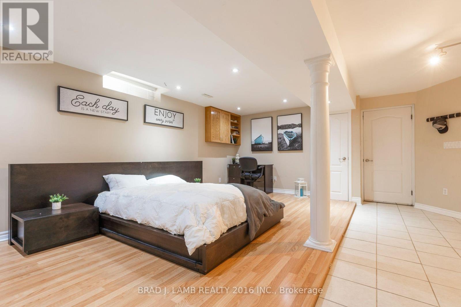 8 Burnley Place Property Photo 21