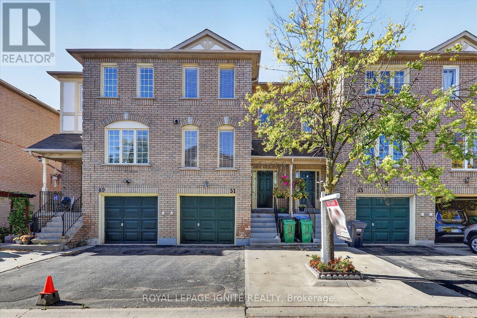 51 - 2 SIR LOU DRIVE Property Photo 1