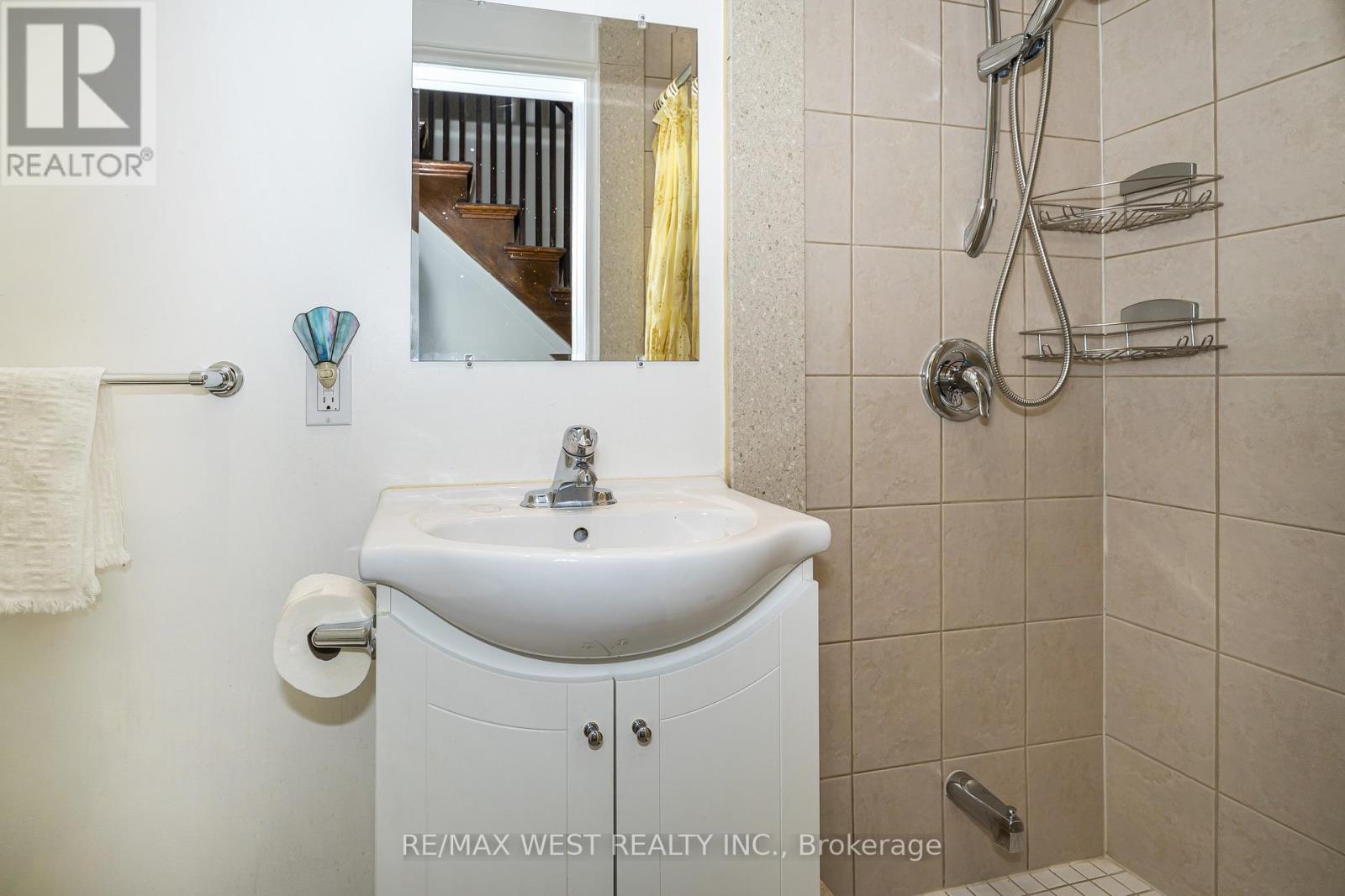 257 Delaware Avenue Property Photo 9