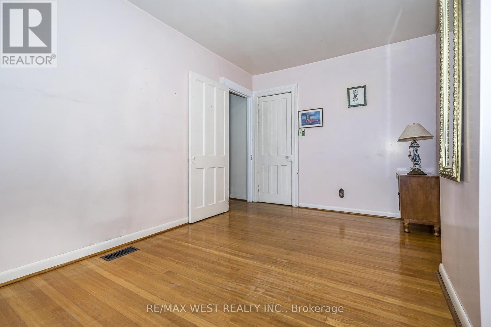 257 Delaware Avenue Property Photo 16
