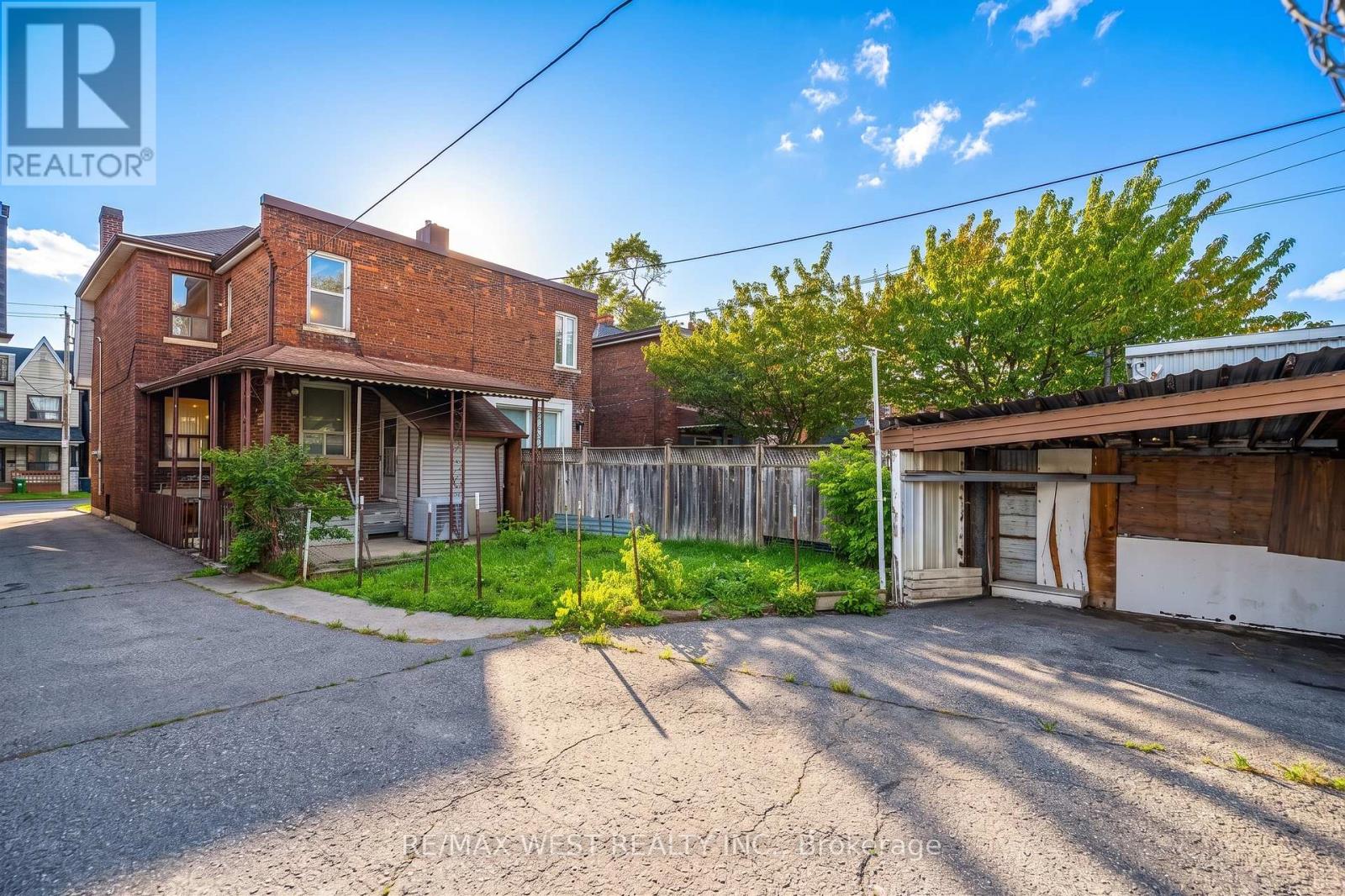 257 Delaware Avenue Property Photo 24