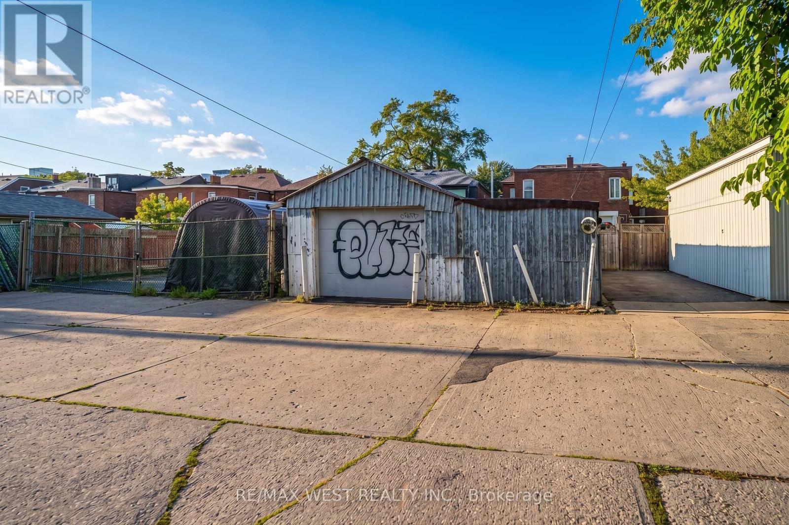 257 Delaware Avenue Property Photo 26