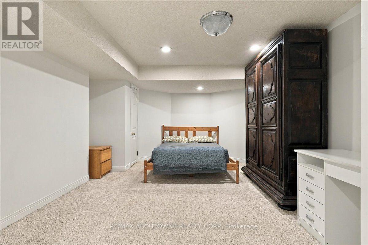 Lower - 1374 Heritage Way Property Photo 10