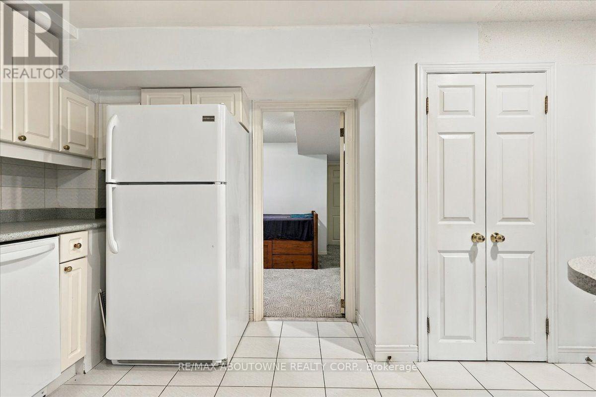 Lower - 1374 Heritage Way Property Photo 16