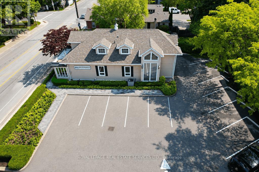 34 Rebecca Street Property Photo 6