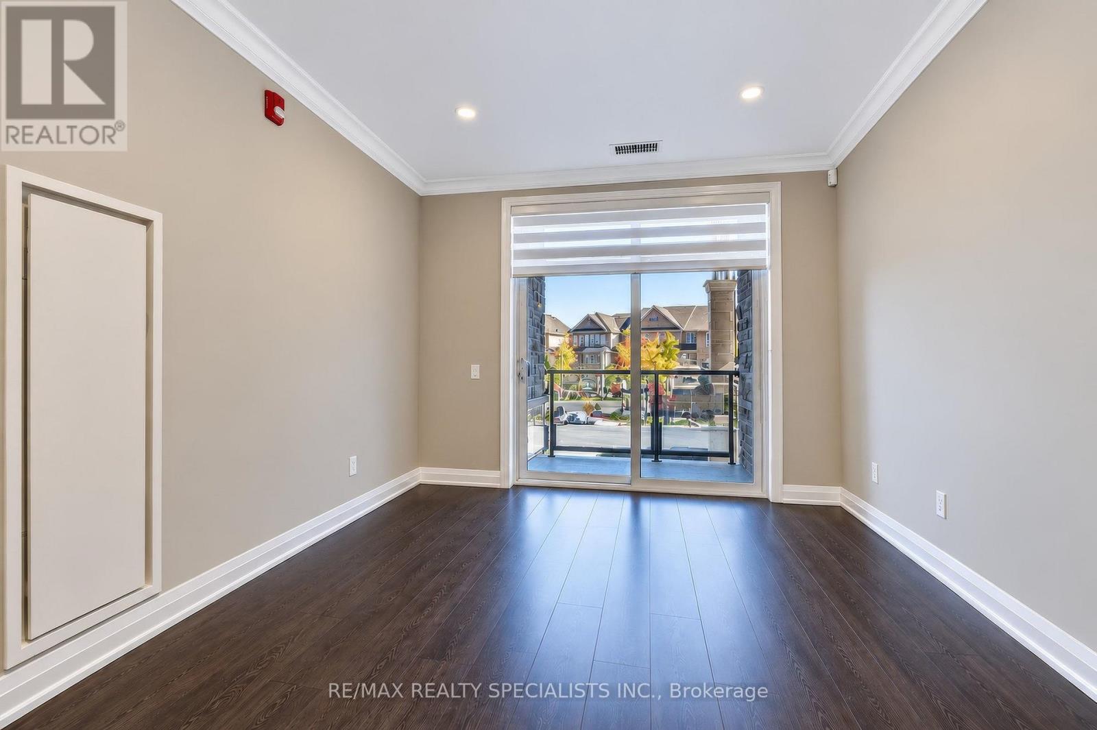110 - 830 Megson Terrace Property Photo 17